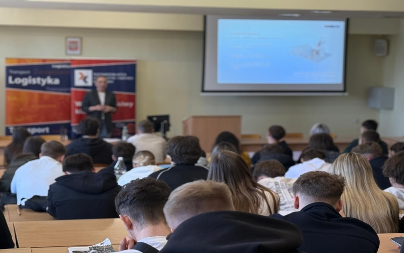 ГЛОБАЛЬНІ ВЕБІНАРІ — ВІДКРИТА ЛЕКЦІЯ ПРЕДСТАВНИЦІ КОМПАНІЇ ROHLIG SUUS LOGISTICS S.A.